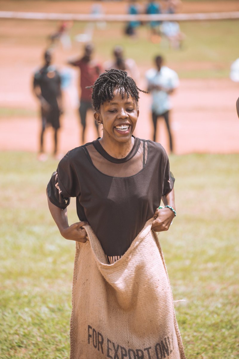 40 days_40 smiles tweet media