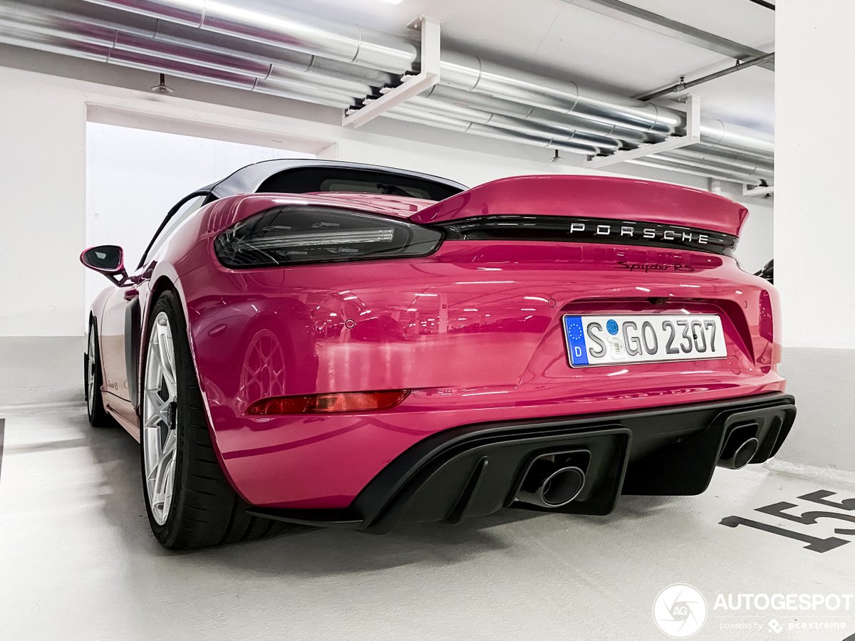 Zero2Turbo on Twitter "Two stunning Porsche 718 Spyder RS spotted at