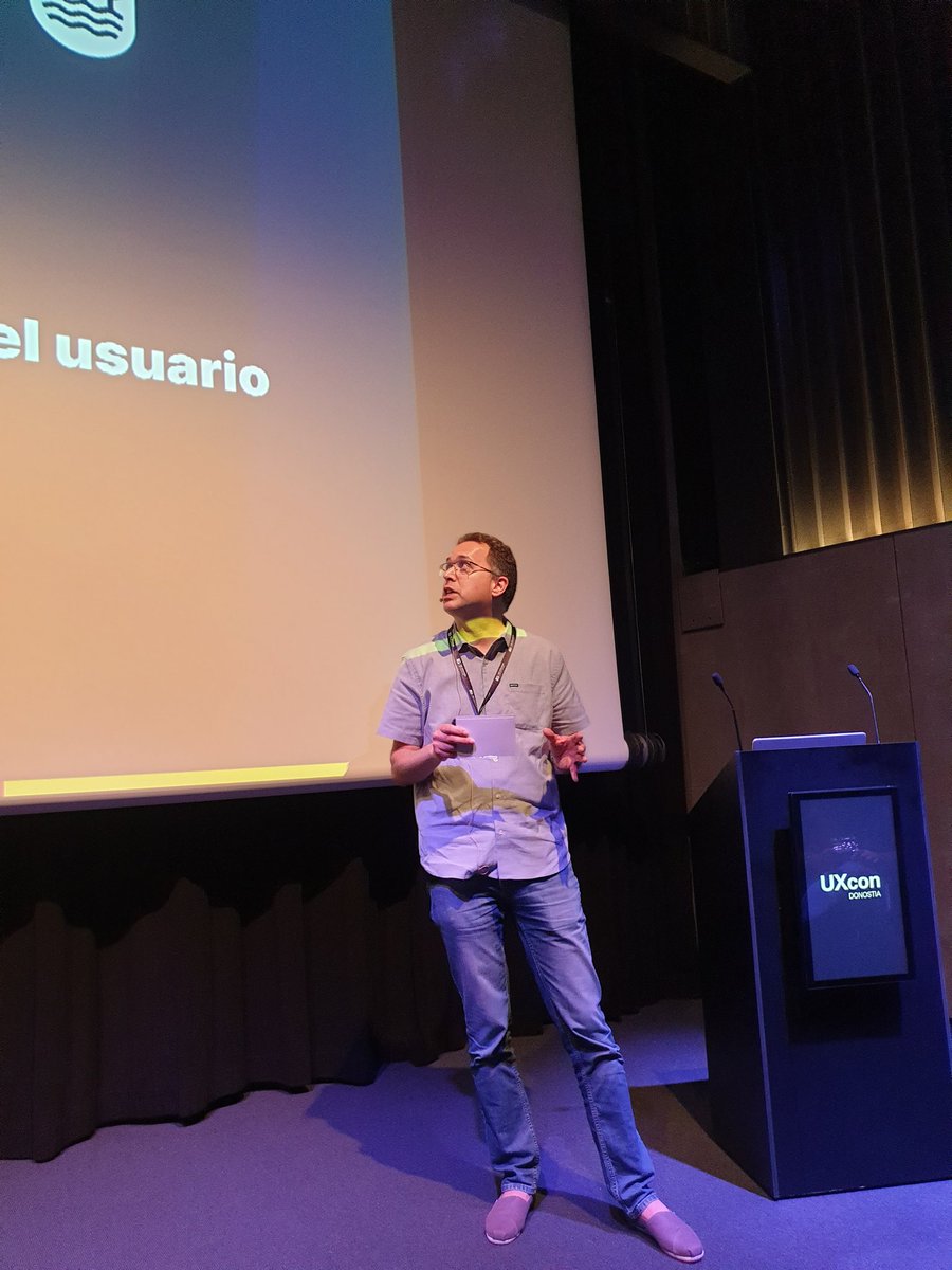 Venga! #UX y administración pública, 20 años de recorrido! #aunitzGimenez #uxcondonostia <a href="/adimedianet/">adimedia</a> <a href="/UXcon_Donostia/">UXcon Donostia - Jornada de Experiencia de usuario</a>
