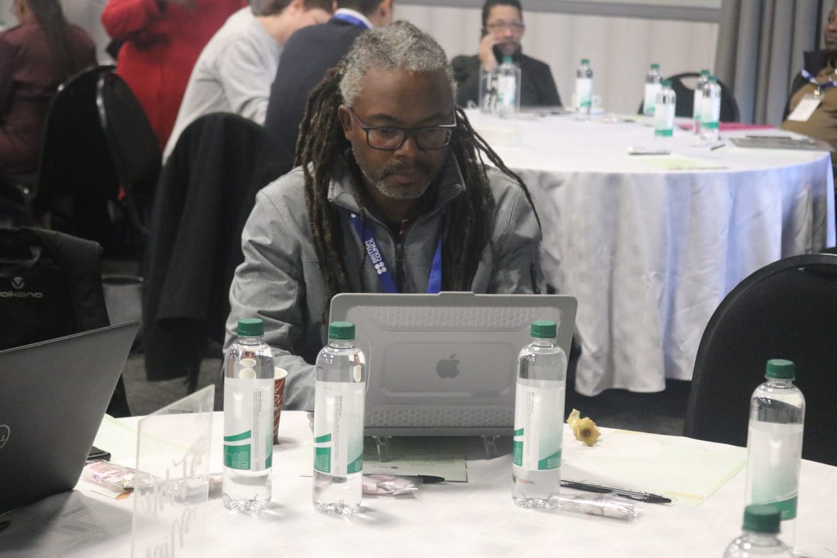 DBE_SA's tweet photo. The workshop on Digital Standards continues in Birchwood. Todays objective is to co-create an initial set of standards as a basis for further work of online working groups. The standards developed will be for learners, teachers and communities.
#SchoolConnect #DigitalStandards https://t.co/2mIDXqve7H
