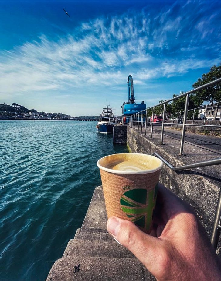 Possibly the best view to enjoy your morning coffee @bidefordtowncouncil @torridgedc #bideford #devon #this_devon #coffee we are on the Quay until 16.00 today. Just look for the big blue crane 🏗️ opposite the Post Office