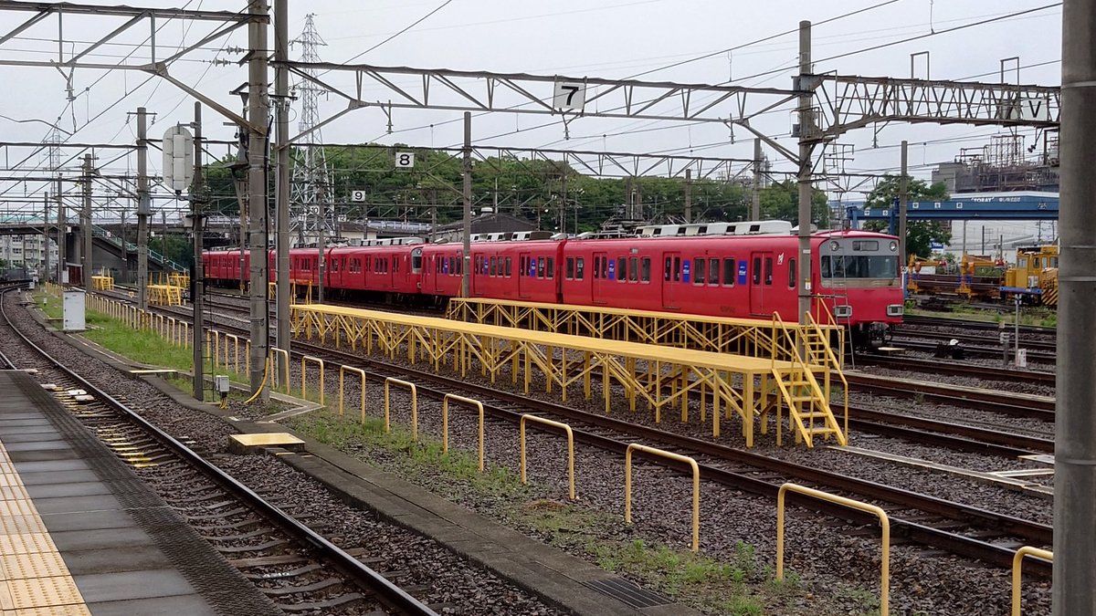 7seven_days's tweet photo. 6505F・6802Fの姿を大江にて📸😭
#6505F
#6802F
#6500系
#6800系
#名鉄 https://t.co/uD3PbcocNv