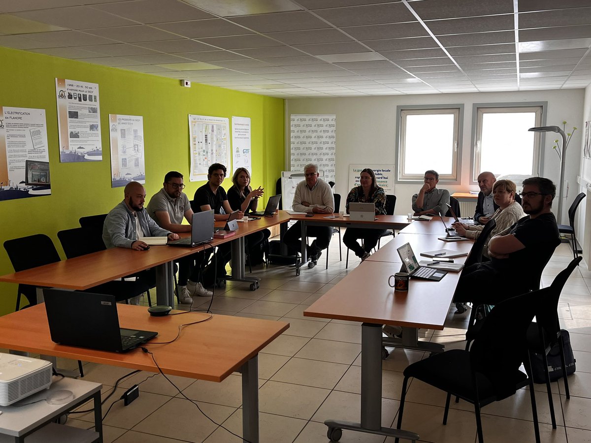 TE_HdF's tweet photo. En direct - 1er atelier #SDAL 
✅ un projet de schéma directeur d’aménagement lumière dans le cadre #ACTEE #LUMActe 
✅ porté par @siecf @sidec59 et @seoise avec le soutien de @AGUR_Dunkerque 
▶️ Atelier technique avec notamment @enedis @CeremaCom @SERCE_France https://t.co/ARTN8uH3em