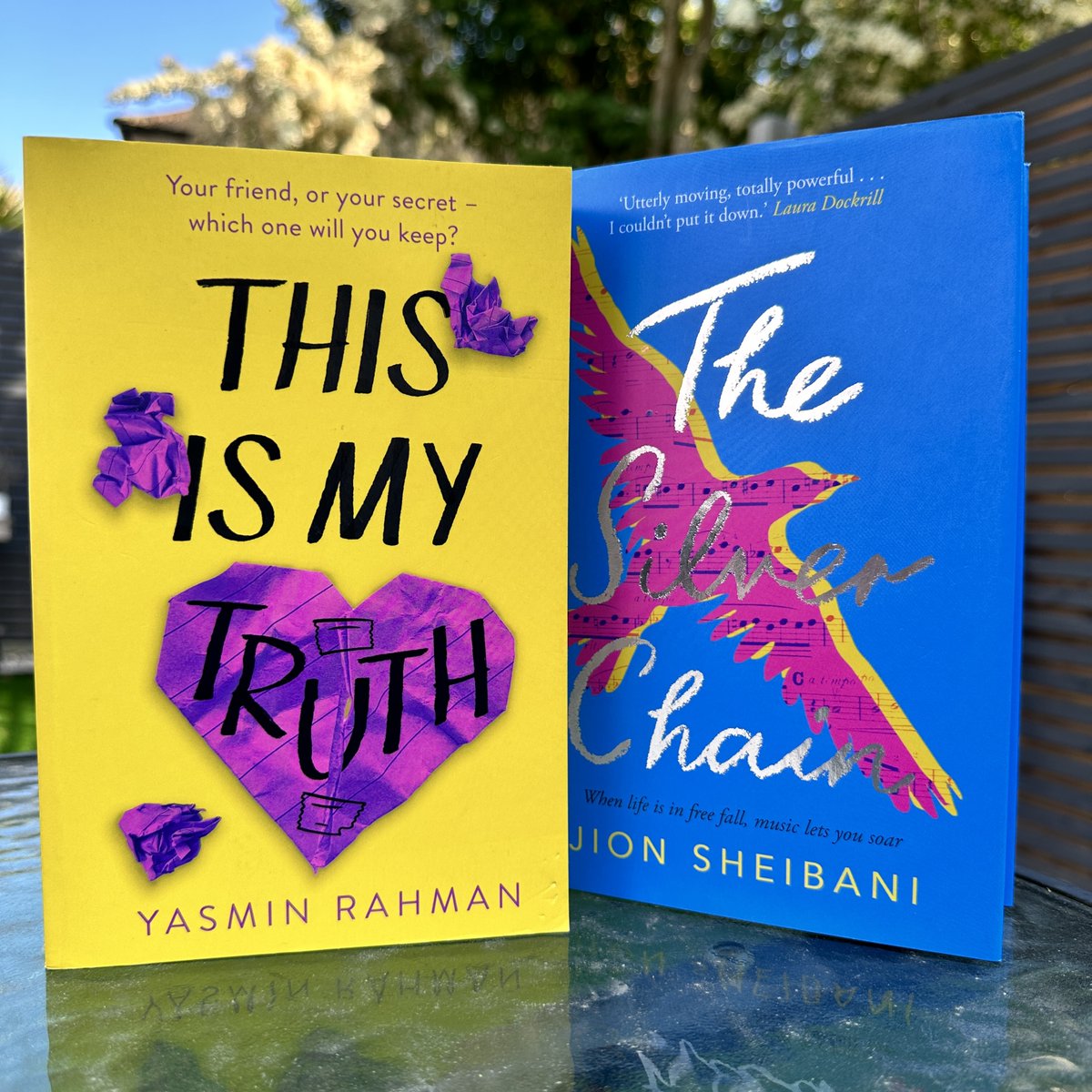 Happy #EmpathyDay2023! We're absolutely delighted to have two of our gorgeous novels on the #ReadforEmpathy list this year and we're giving away 5x sets of:

💜 #ThisIsMyTruth by @yasminwithane 
🎻 #TheSilverChain by @JionSheibani

Enter here: gleam.io/yt30F/hot-key-…