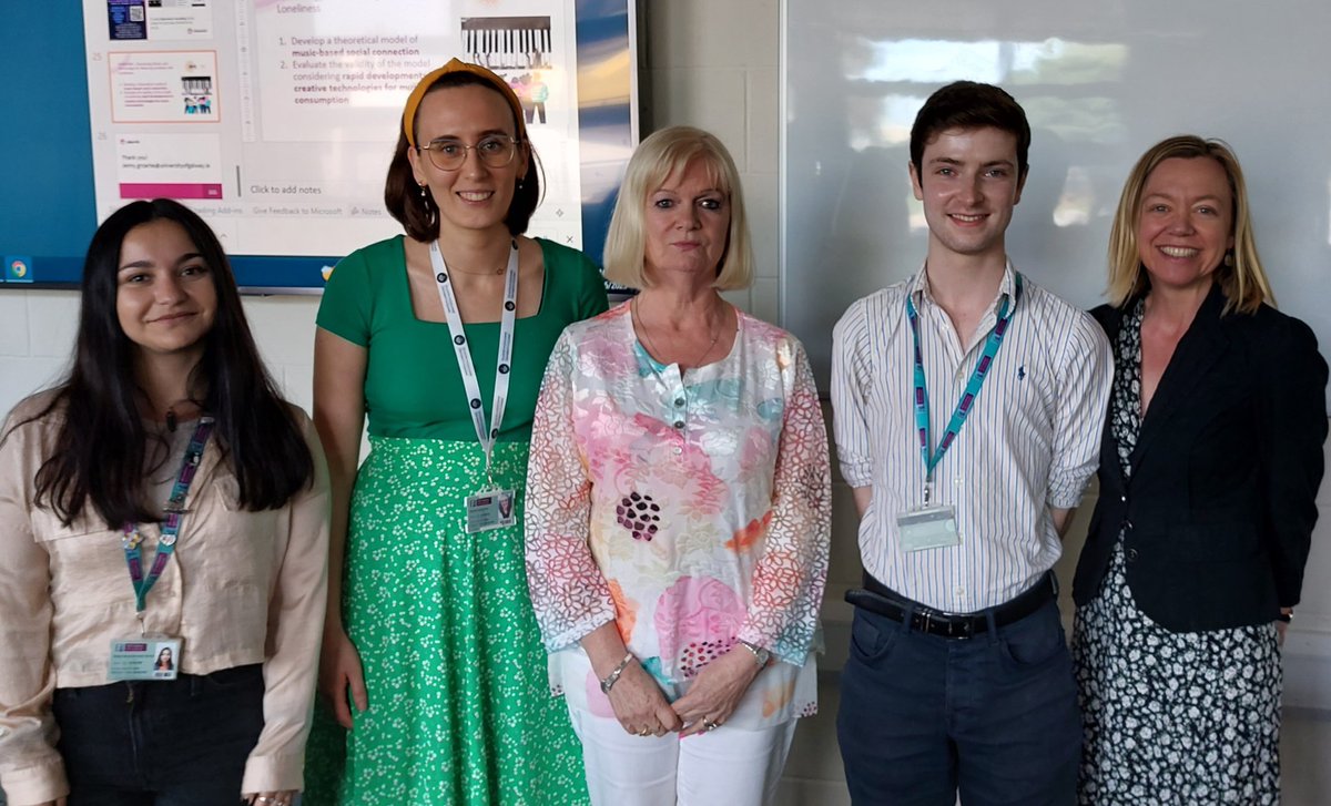 MollyByrneIre's tweet photo. Some PhD student reps who made our School of Psychology Research Day yesterday a massive success. Thanks to Prof AnnMarie Groarke for inspiring words at the end of the day: we are fortunate indeed to study human behaviour! @Galway_Psychol @Galway_Research @HealthPsyGalway https://t.co/gk6pK5vv1C