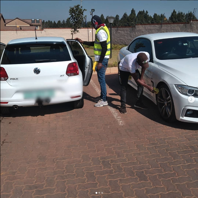 Mobile Car Wash and Detailing Services!
We come to your home or office and leave your car sparkling clean.

Save time and money! 
Call us or WhatsApp: 067 727 6073

#MobileCarwash #carwash #959Breakfast
