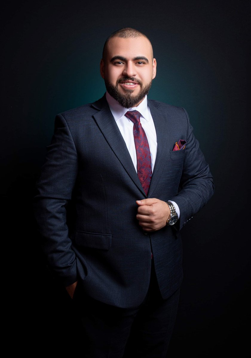 anas_hanandeh's tweet photo. بسم الله الرحمن الرحيم 

"و آخر دعواهم أن الحمدلله رب العالمين " 

بحمد الله في هذا اليوم اتممت متطلبات التخرج للحصول على درجه البكالوريوس في الطب والجراحه من كليه الطب في جامعه اليرموك .

Officially 
Anas Muhannad Hanandeh, MD https://t.co/wnXMXqTo0q