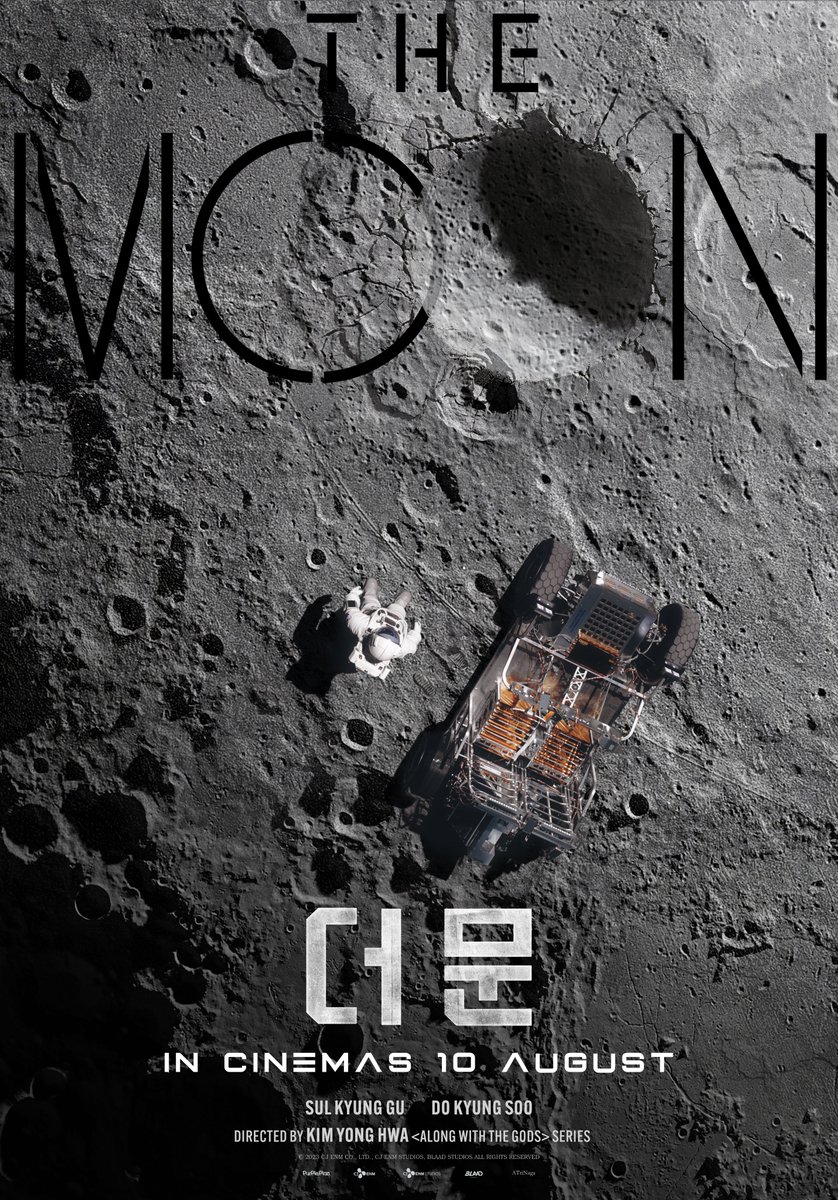 GSCinemas's tweet photo. Check out the teaser poster of #TheMoon, featuring EXO D.O and Kim Hee Ae. Directed by Kim Yong Hwa, the mastermind behind the acclaimed Along with the Gods series. Arriving in GSC this August! 🌑 https://t.co/BejZb9Rn6o