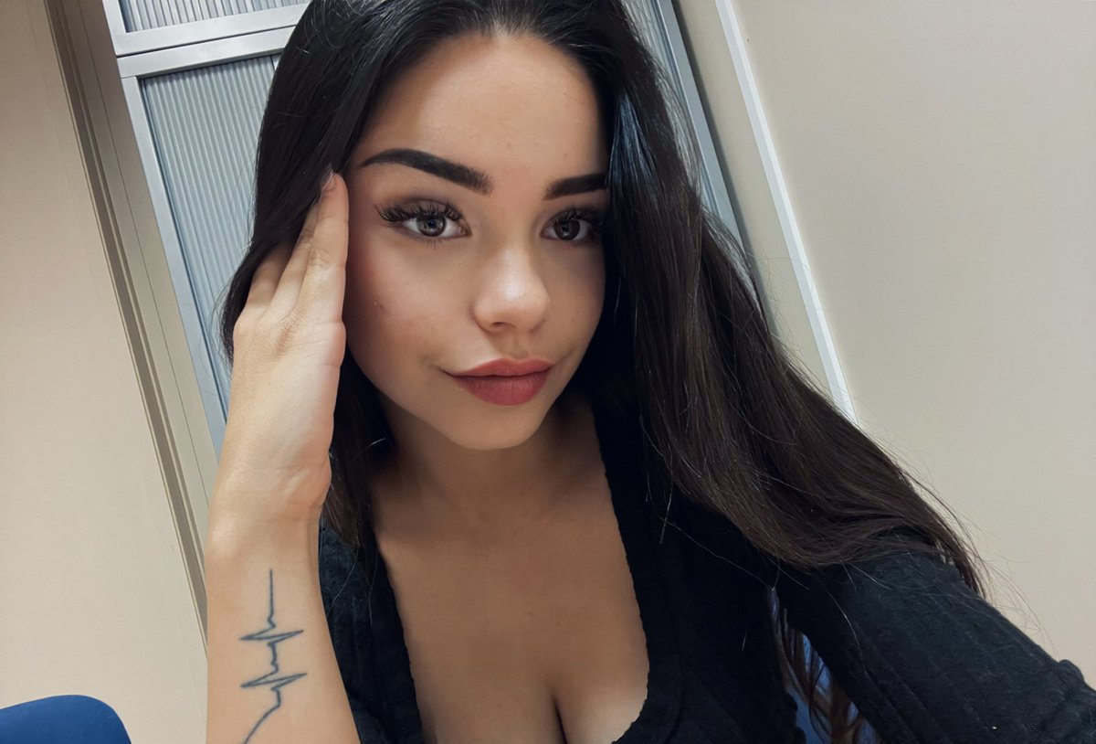 Montsee🐈‍⬛ tweet media