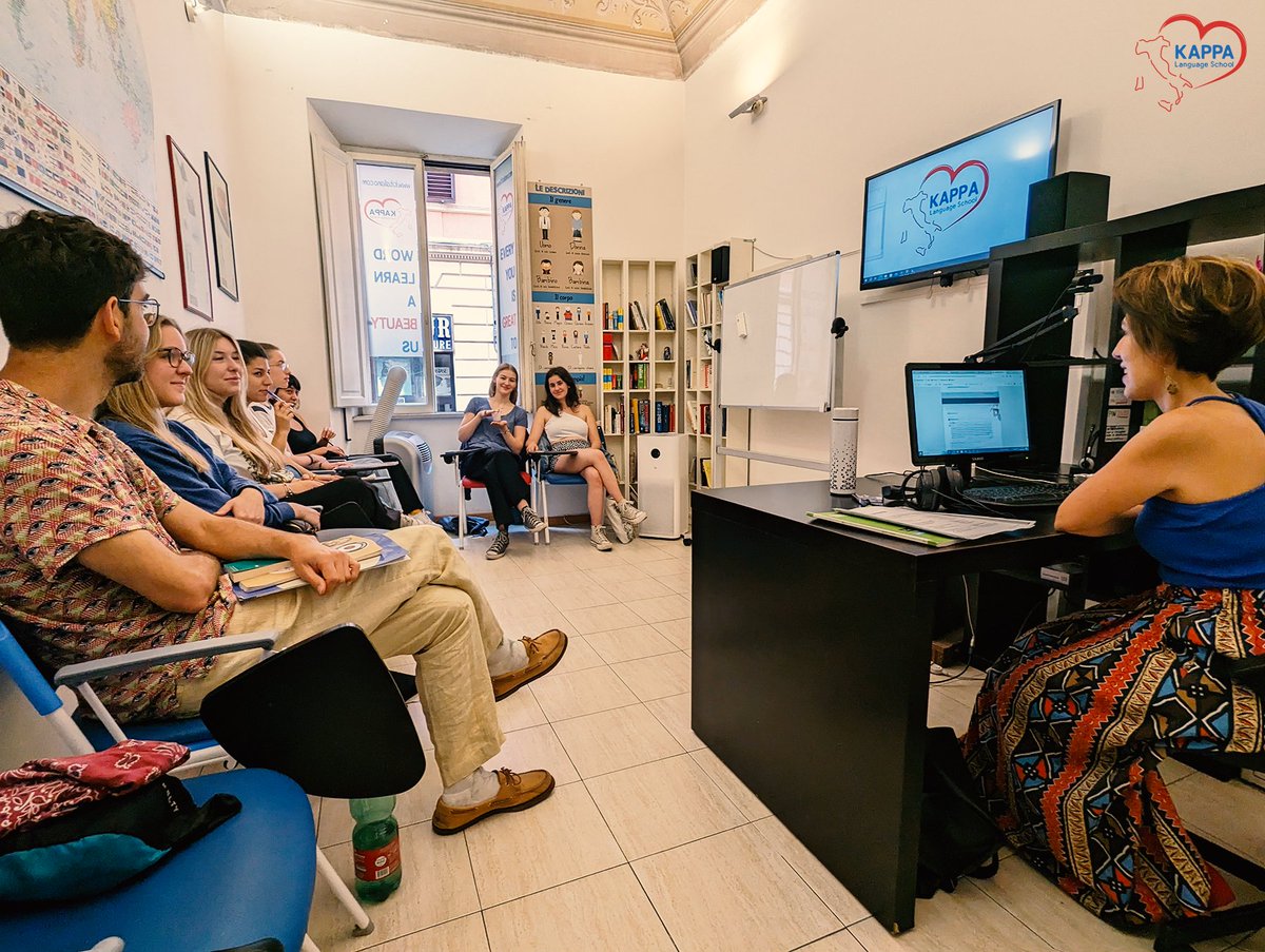 kappalanguage's tweet image. Qualche foto delle nostre classi della mattina per provare il nuovo grandangolo... 📸 
Ma a fare la differenza è la bellezza dei soggetti! 🖼️ 

#italianclass #italianschool #learnitalian #iostudioconkappa #italiancourse #studyitalian