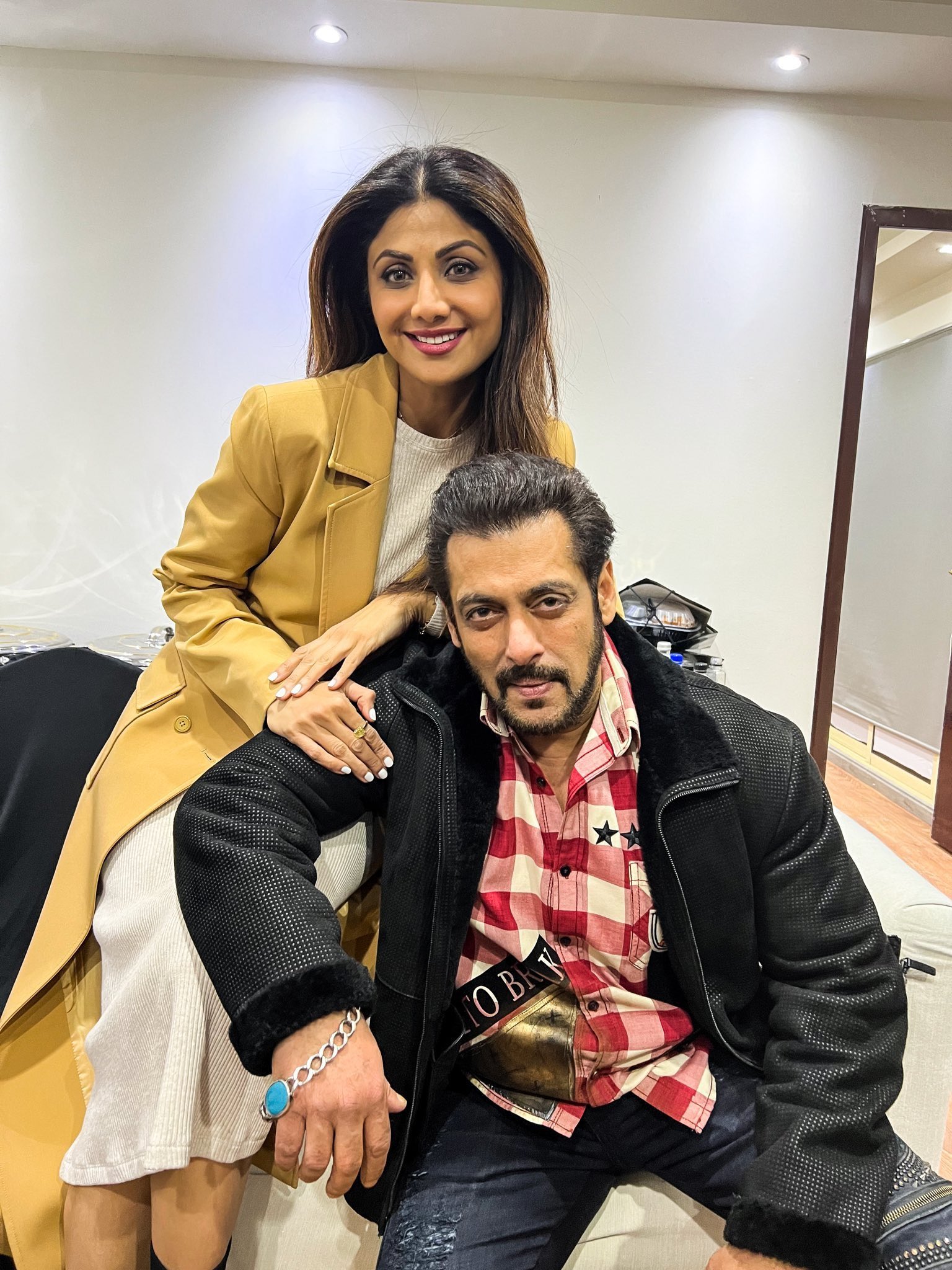 Wishing very happy birthday to beautiful shilpa shetty    