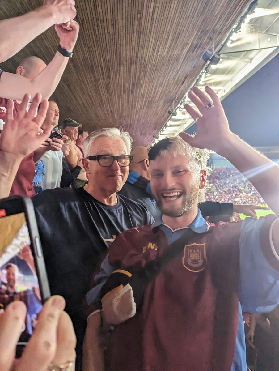 Charlie Roxburgh on Twitter: