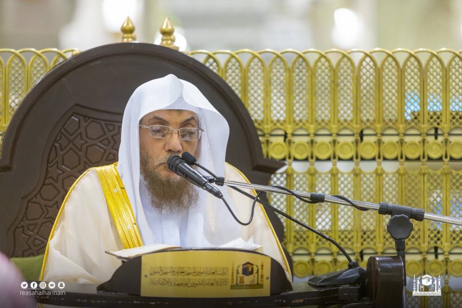 theholymosques's tweet image. Dars by Sheikh Usama Khayyat in Masjid Al Haram!