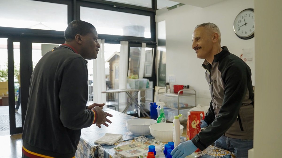 🧡 Binario 95 è la #casa di chi non ha casa, ogni giorno  al fianco di chi è in difficoltà. Per fortuna non siamo soli, con noi tante realtà. E <a href="/SACEgroup/">SACE</a> è una di questa, un'impresa che ha deciso di sostenerci nella lotta alla #povertà➡️ youtube.com/watch?v=K7X261…