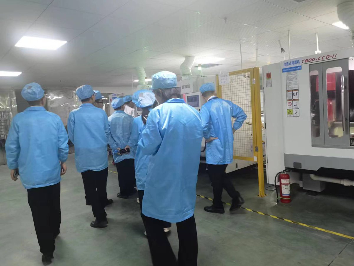 Dwin_display's tweet image. New Sales Training!
DWIN provides a one-week training program for new sales to quickly understand the company. 
The integration of the entire industrial chain of DWIN will provide you with more competitive products and higher-quality services.
#DWIN #LCDModules #DWINSciencePark