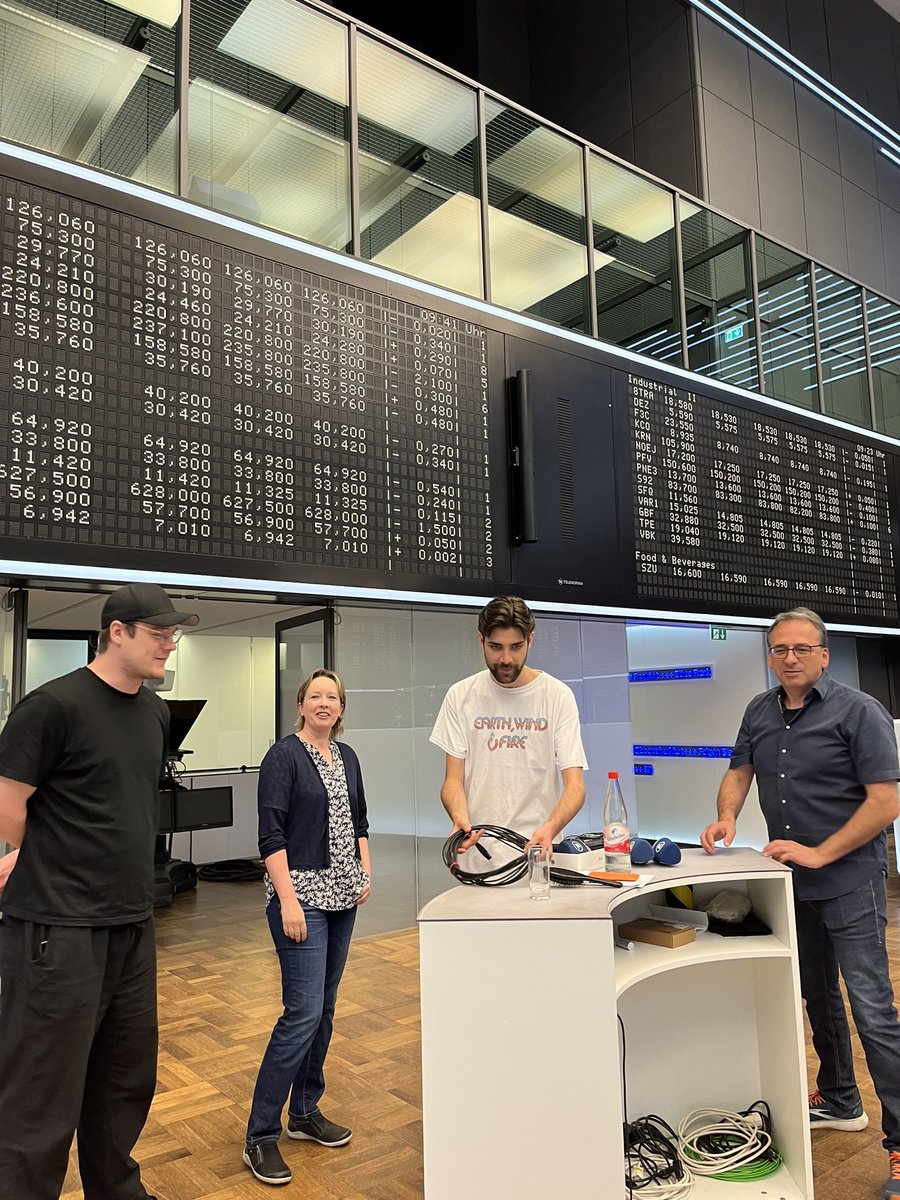 Keine Sendung #UpdateWirtschaft ohne dieses Team! 🌞🫶🏼