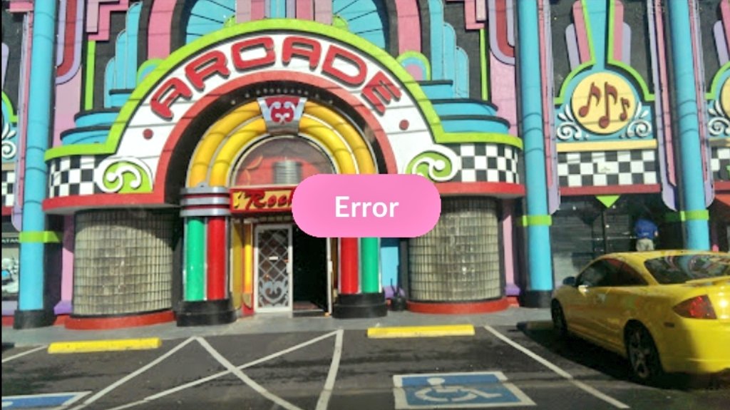 FryskePokemon's tweet photo. Rockin Arcade ๐ถ Pigeon Forge, Tennessee, USA ๐บ๐ธ #PokemonGO #music #jukebox #error #postcarderror https://t.co/TaxhyZhM6P