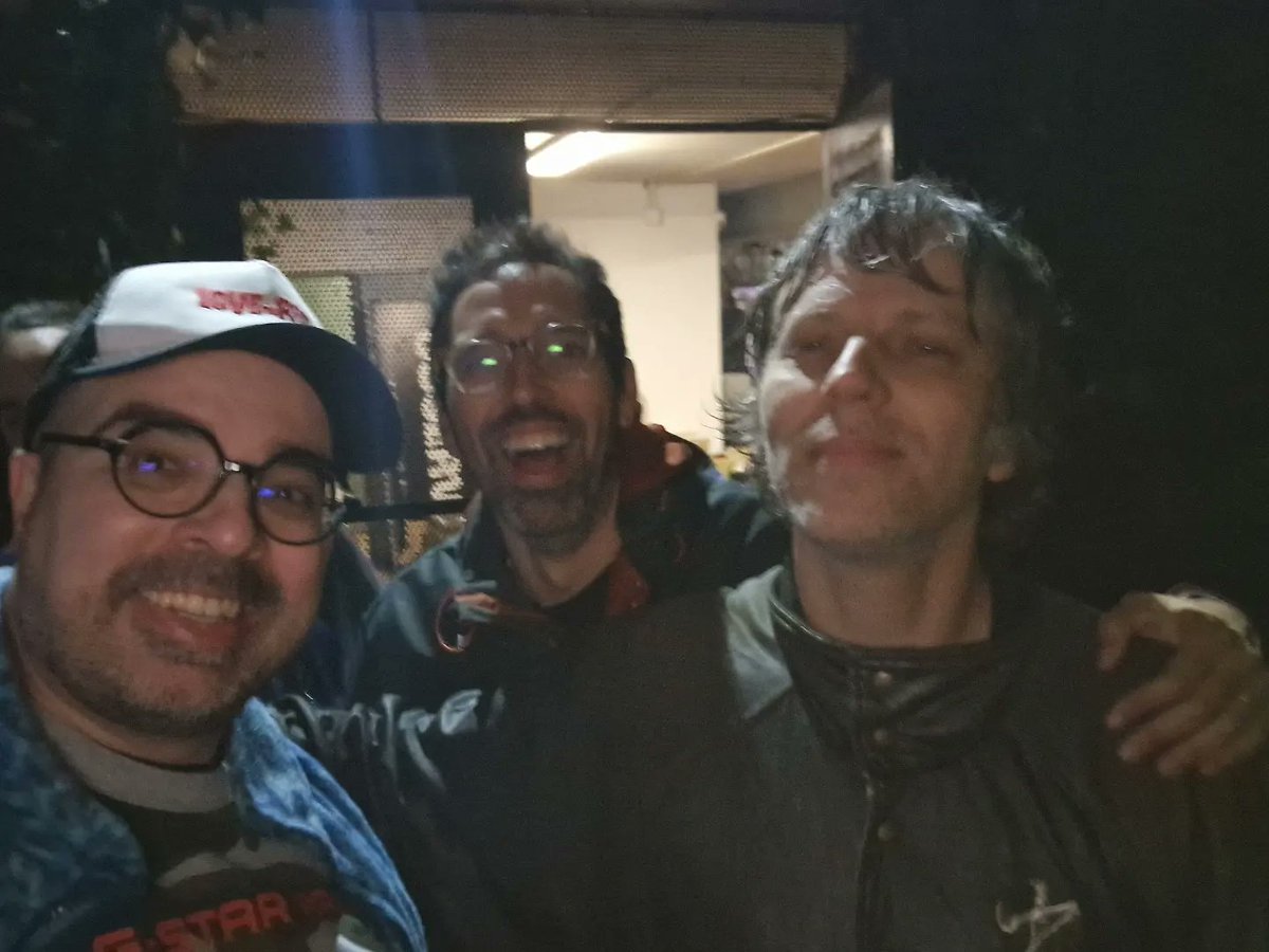 maadraassoo's tweet photo. Quin TRIO! ❤️❤️❤️ El CRACK #nicoffer dels @chkchkchk ,la meravellosa @rocio__saiz i el Fantàstic yung pradito dels la elite a l' @embassat 2023!Quins enormes concerts & Dj Sets ens veu oferir al Festival! #Embassat #Embassat2023 #Embassat15 #DeesmaadraassooEmbassat #ILoveSabadell https://t.co/FmwErFNBAD