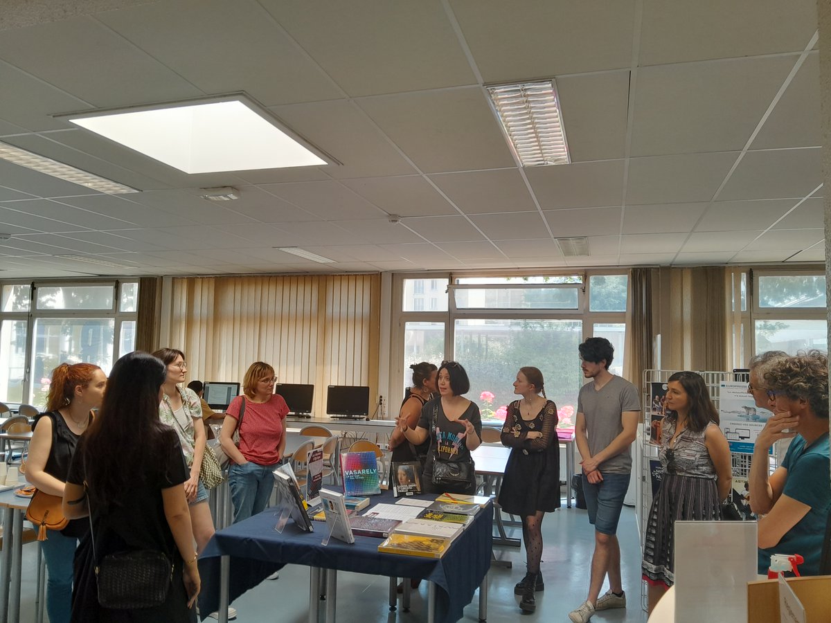 Expo Illusions d'optique : 
L' <a href="/iutlyon1/">IUT Lyon 1</a>  adresse ses sincères remerciements à l'équipe de l'Artothèque de la Maison du Livre de l'Image et du Son (#MILS) pour leur investissement et leur collaboration inestimable ! 

mediatheques.villeurbanne.fr/2023/06/agenda…