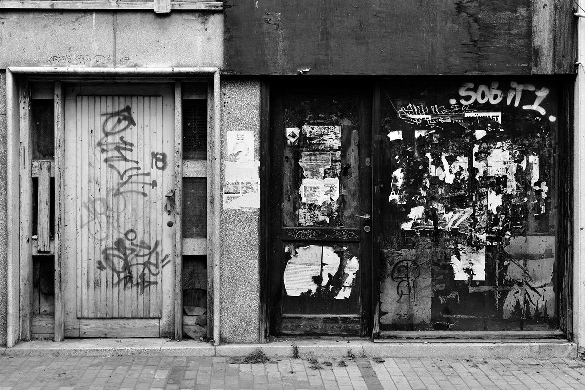KouratzisStef's tweet photo. In Nicosia's streets 
#Cyprus #Nicosia #Kouratzis #streetphotography #fineartphotography #architecture https://t.co/h0latntFqK