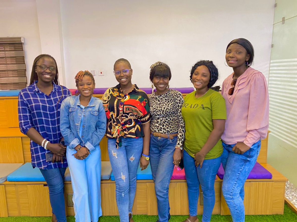 gtruby1's tweet image. AUTOCAD certified drafter 
A scholarship program training organized by dutum construction company for women in construction.
Training took place at CADD CENTRE IKEJA
#certificatebagged
#womeninconstuction
#Scholarships
#dutumconstructioncompany
#caddcentre