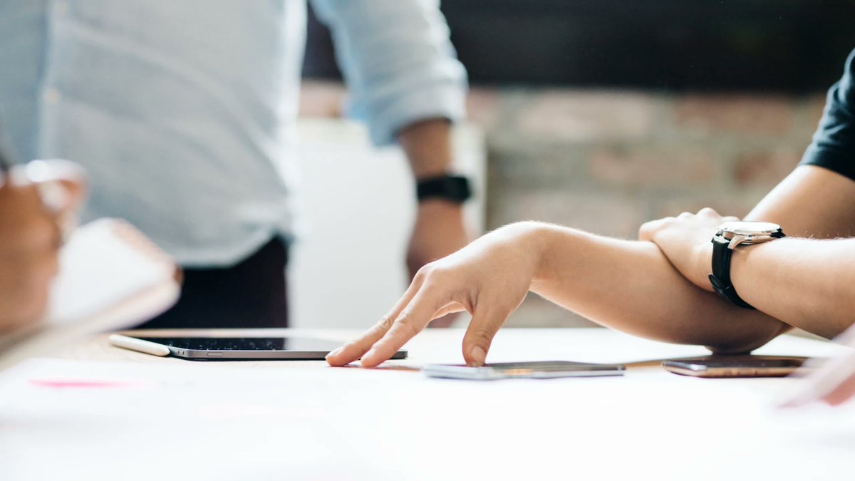 _Peopulse_'s tweet photo. [#Article] 📰 👉 A l’issue d’une mission d’#intérim, quelle que soit sa durée, les entreprises utilisatrices doivent appliquer un délai de carence avant de reprendre un #intérimaire sur le même poste.

#rh #interim #drh #entreprise #digitalrh #sirh

https://t.co/7FvtJvfr9m https://t.co/AvOAKjRgrr