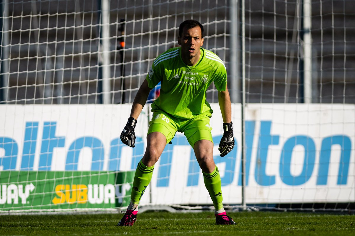 ilievdejan's tweet photo. Important win for us yesterday away from our home! Thanks HJK fans for your support and we go again on Sunday!💪🏻  #hjk #football #goalkeeper #win #game https://t.co/VCIOrLX1IR