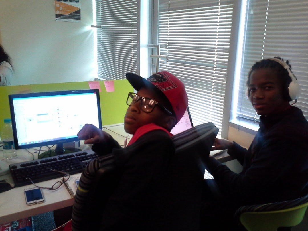 Geekulcha's tweet image. In this #YouthMonth2023, we throwback to the very first Youth ICT and Business Vacation Work programme in 2014. And we had:

- Up to 4 youngsters who have now done the most.

- Students from the University of Limpopo @ULvarsity 

- ETV interviewed the team

#gkVacWork