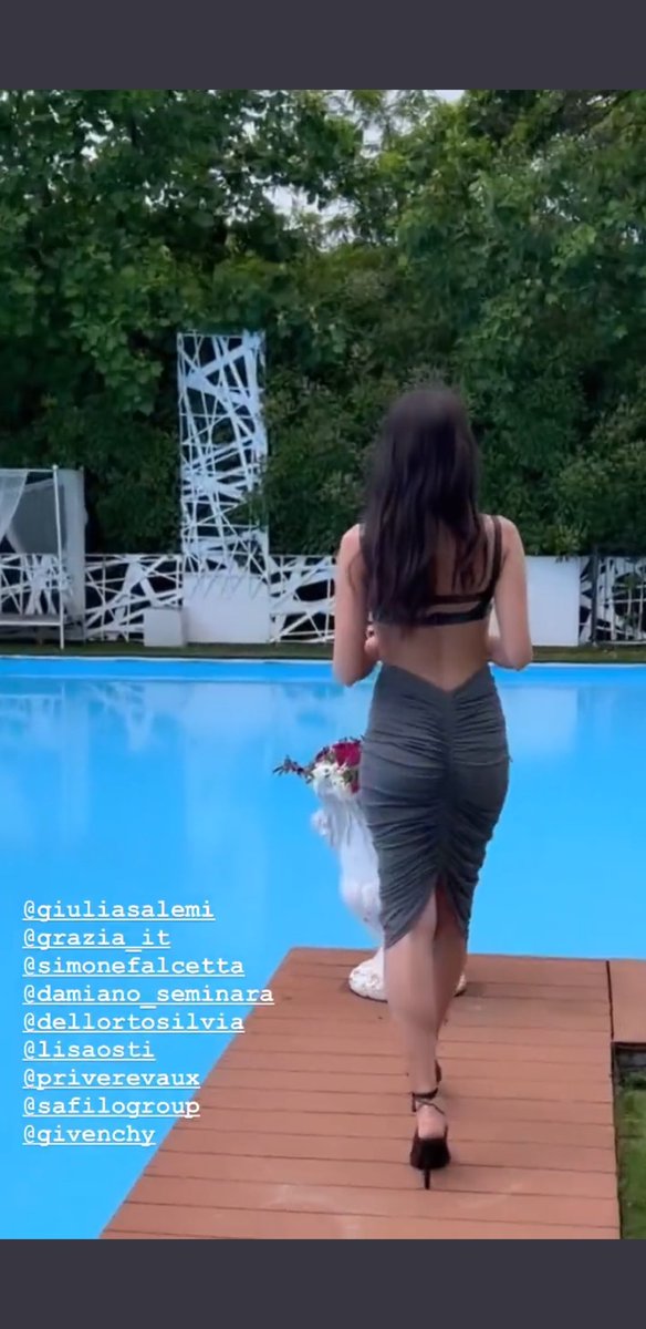 Ninfa96480986's tweet photo. Che scatti strepitosi 😍😍❤❤Giulia è  la sensualità pulita,mai volgare💣💣 #giuliasalemi #prelemi #graziait @priverevaux https://t.co/bPY29L9gku