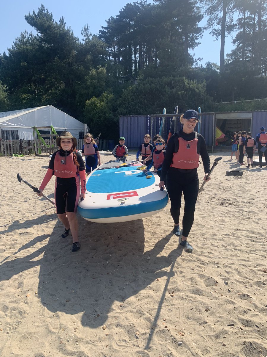 BCrichard tweet media