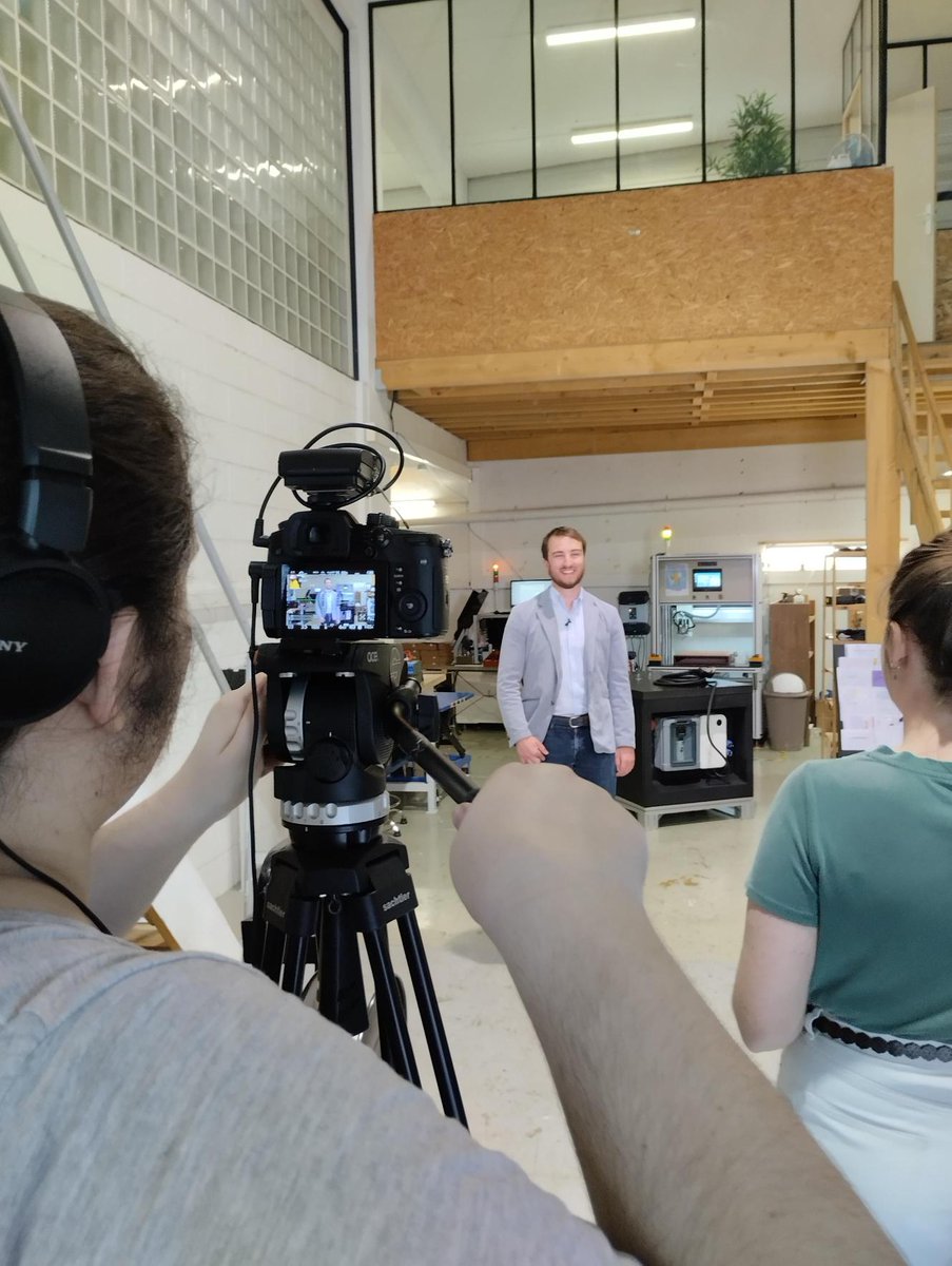 jleguennec's tweet image. Tournage @olenergies  dans nos locaux pour @EDFofficiel avec @ExploreMediaFR 
La vidéo dans quelques jours !
Rendez-vous à @VivaTech semaine prochaine sur le stand D27-003 !