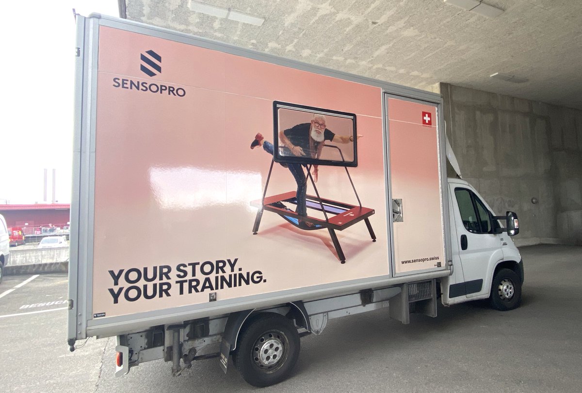kursivag's tweet photo. Fahrzeugbeschriftungen. Kunde: Sensopro AG, Münsingen
#werbetechniker #fahrzeugbeschriftung #digitaldruck #kursivag #sensopro https://t.co/AfQLRShZUy