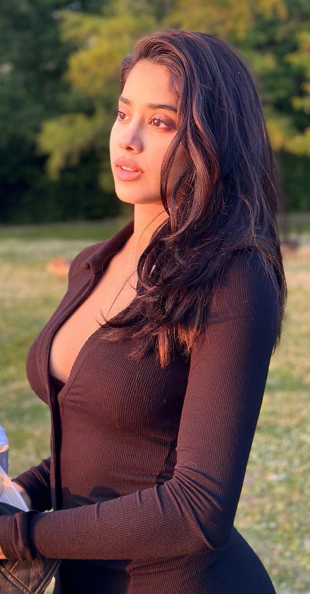 FyFvMxmakAEhYuV?format=jpg&name=medium