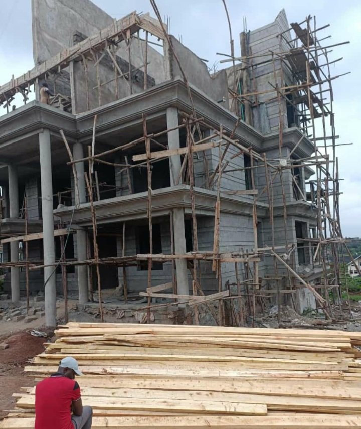 CPMMwangi's tweet image. Shaping up very well.
🔨Its roofing time.
#buildke
