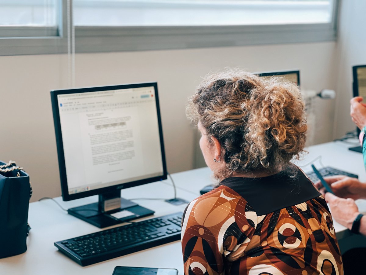 _aebia's tweet photo. ¡Comienzan los cursos de verano en las salas Redint Getafe!
Puedes inscribirte presencialmente en cualquiera de las salas o a través de la web 👉🏻 https://t.co/UFqa2dGM2T
#redintgetafe #redint #cursosdeverano #nuevastecnologías #getafe https://t.co/r6OK3gO6FJ