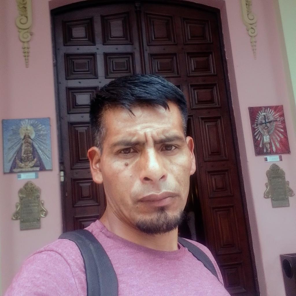 RobertoVilca10's tweet photo. #NuevaFotoDePerfil https://t.co/oZR2iV3Ini
