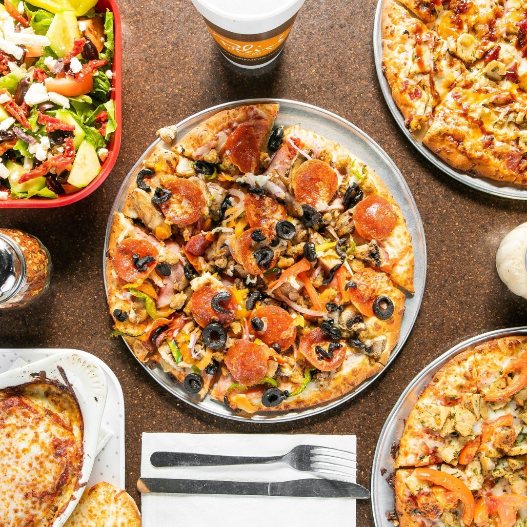 paliosaledo's tweet photo. Satisfy your Palio's Pizza cravings by clicking this link: https://t.co/FWvwqnKTTw 🛍️   

#Palios #PizzaPerfection #UnforgettableFlavors #PaliosPizza #LinkInBio https://t.co/Wd2WUO4NAZ