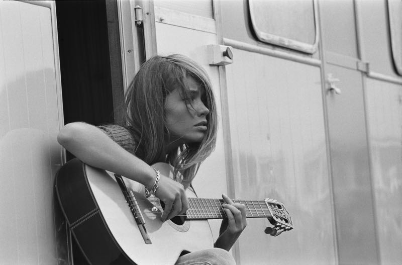 ∎

Singer, actress
and
songwriter

Francoise Hardy,

on the set of

“Grand Prix” 

by
John Frankenheimer. 

© Giancarlo Botti

#FrancoiseHardy