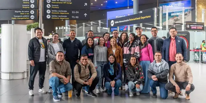 atlanticoinf's tweet photo. Un grupo de 21 docentes de diferentes regiones de Colombia se embarcará en un emocionante viaje a Corea del Sur, específicamente a la ciudad costera de Incheon.
Estos docentes han sido seleccionados para participar en un entrenamiento ofrecido por la

https://t.co/jFcWv8xlCr https://t.co/Z2pIzQ9uLJ