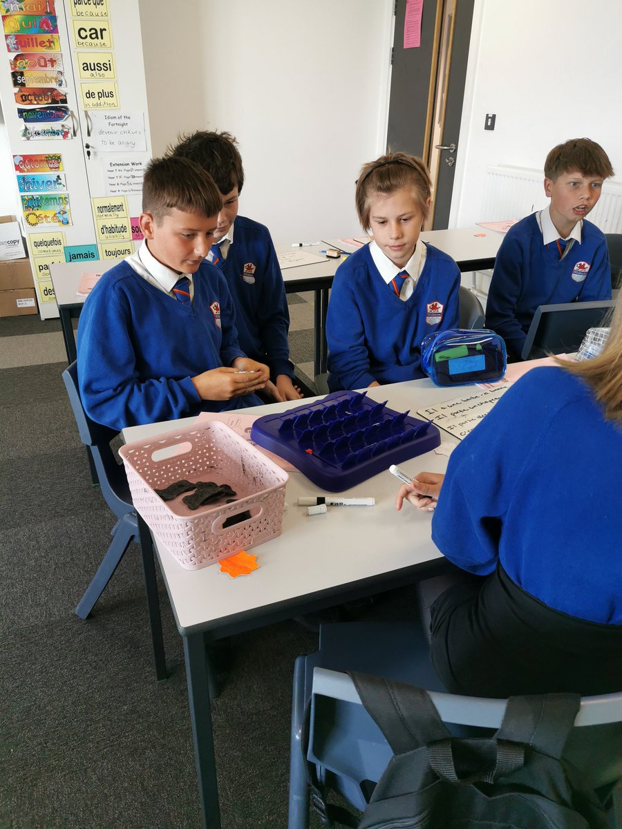 Mrs Thomas tweet media