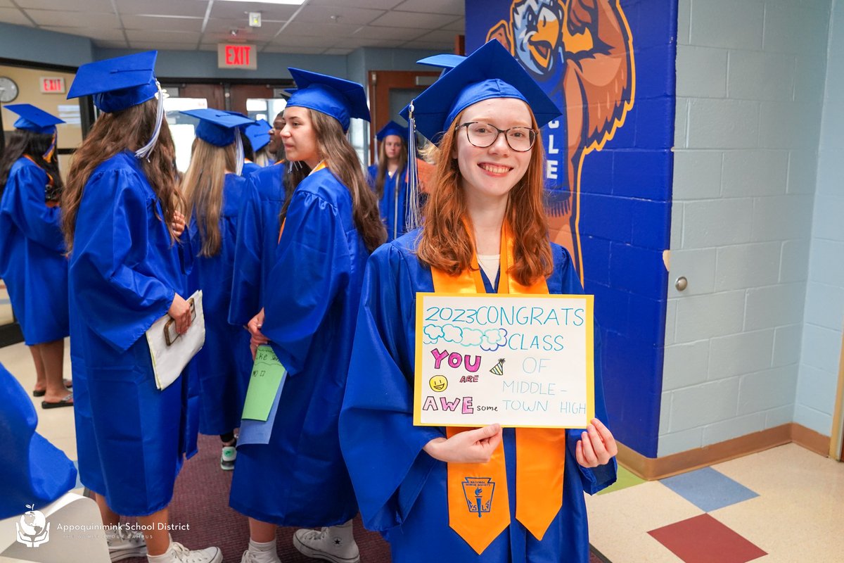 AppoSchools (@apposchools) on Twitter photo It was a full-circle moment Tuesday when more than 60 <a href="/MiddletownHigh/">Middletown High School</a> seniors participated in Grad Parades through the schools that helped them grow into students and people they are today.
Click the link below to see the full gallery ⬇️
apposchooldistrict.com/apps/album/#!a… It was a full-circle moment Tuesday when more than 60 <a href="/MiddletownHigh/">Middletown High School</a> seniors participated in Grad Parades through the schools that helped them grow into students and people they are today.
Click the link below to see the full gallery ⬇️
apposchooldistrict.com/apps/album/#!a…