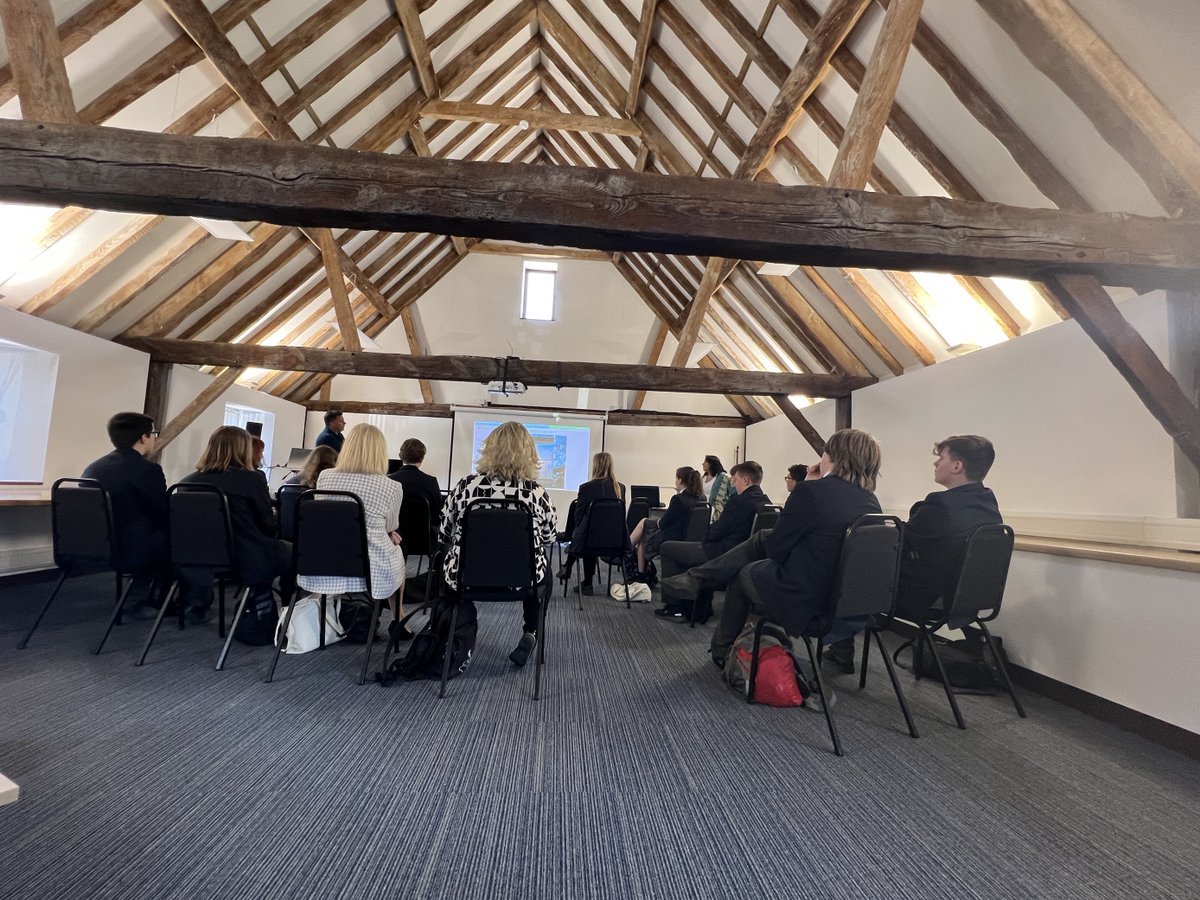 7thSenseDesign's tweet image. We’ve had a great day at our UK head office as we welcomed twelve year 9 (aged 14) students with us for part of the day. Visiting from @TBHAcademy , they’ve been getting a feel for #STEMcareer opportunities.

#showcontrol
#themedentertainment
#ProAV
#careersintech
#GirlsInSTEM