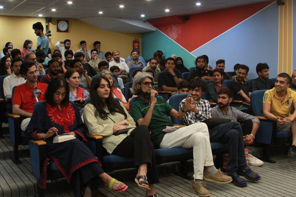 Anam Zakaria tweet media