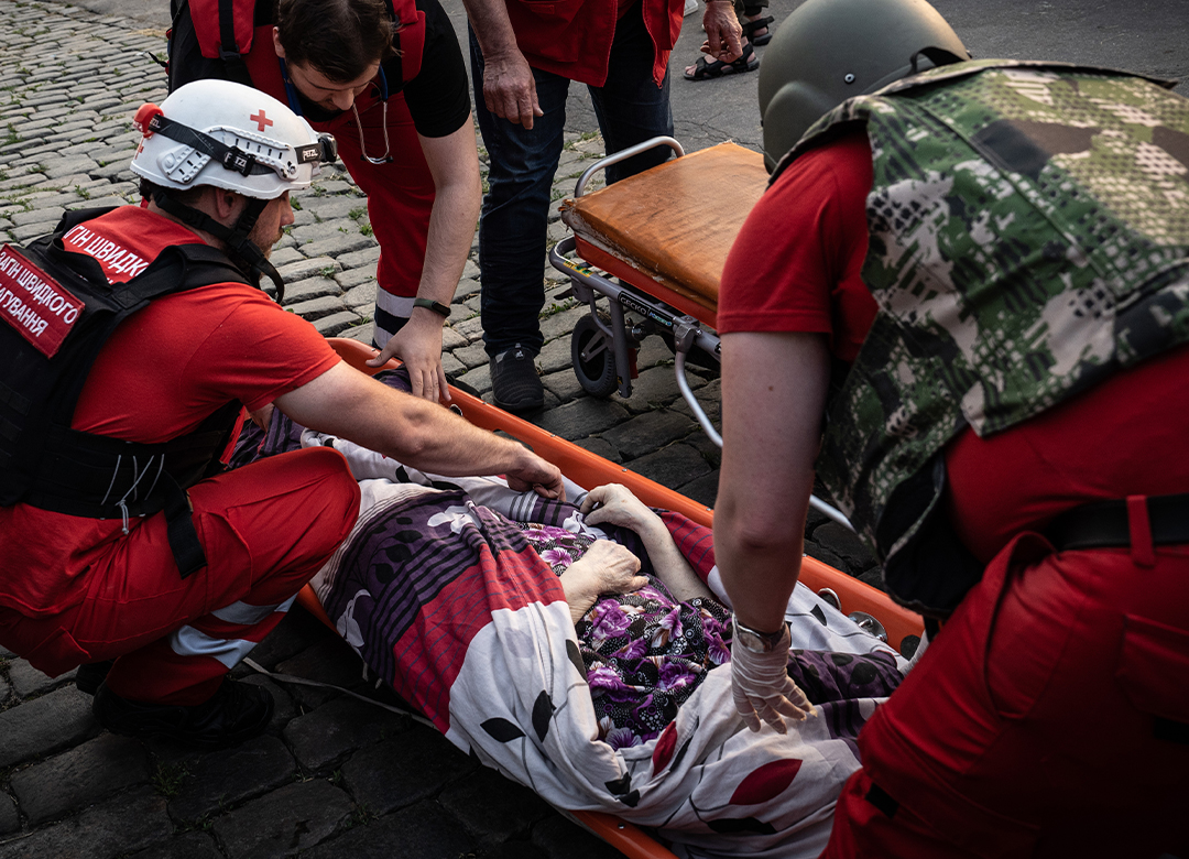 PJaracz's tweet photo. "Do you have any other place to live? - No" Answered elderly couple rescued from their sinking home.  Scenes from flooded #Kherson. Dam destruction caused immeasurable suffering of civilian population and an ecological catastrophe.

#херсон #warinukraine #ukraine #NovaKakhovka https://t.co/AfnkXUiWfs