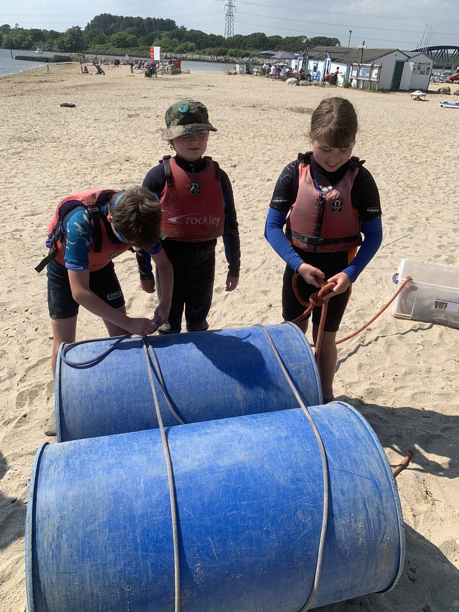 BCrichard tweet media