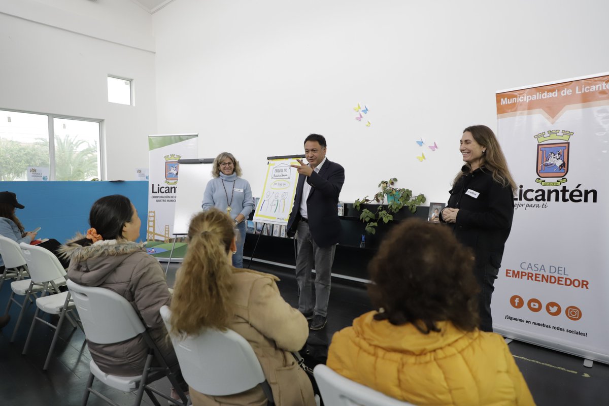 BCORP DESARROLLÓ CAPACITACIÓN A EMPRENDEDORAS Y EMPRENDEDORES DE LA COMUNA EN MANEJO DE PRODUCTOS BANCARIOS Y MEDIOS DE PAGO A TRAVÉS DE LA CORPORACIÓN DE DESARROLLO MUNICIPAL Y LA CASA DEL EMPRENDEDOR 💸💪

#LicanténMejorParaTi