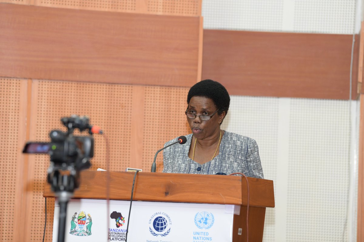 UnitedNationsTZ's tweet photo. We were happy to join partners from Govt, private sector, CSOs &amp; media for multi-stakeholder engagement on 🇹🇿's 2nd Voluntary National Review (VNR) on #SDGs!

National ownership &amp; inclusivity of the 2023 #VNR gives 🇹🇿 great momentum heading to the #SDGSummit in Sept 👏

#Tanzania https://t.co/IBHeObkw4R