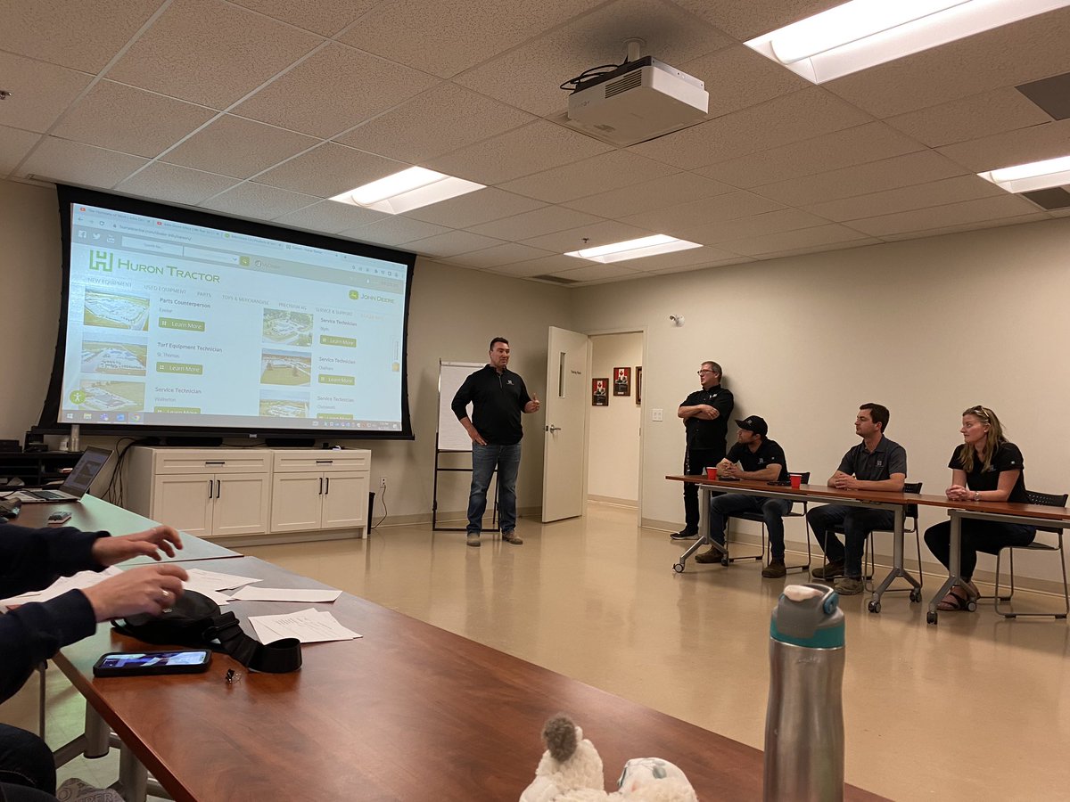 The third meeting of the Careers in Ag club was held <a href="/HuronTractorLtd/">Huron Tractor Ltd</a>. We learned about all of the job opportunities within Huron Tractor and JD Canada. Thank you <a href="/jdromagnoli/">Julia Romagnoli</a> for coming and speaking on behalf of <a href="/JohnDeere/">John Deere USA</a> and sharing you interview and resume tips.