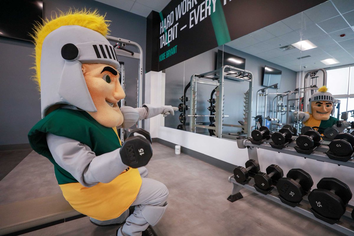 At the Whitby campus? Take advantage of the Fitness Centre this summer any day Monday through Friday from 8:00 AM - 3:00 PM.
