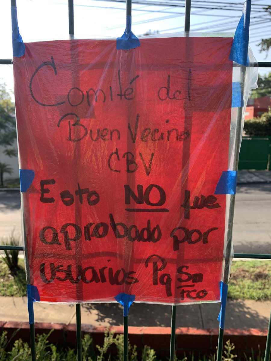 En #ParqueSanFrancisco @AlcCuajimalpa usuarios, vecinos y Amigos d Parque no aprobamos la construcción de esta estructura como bebedero; será muy insalubre. Solicitamos <a href="/AdrianRubalcava/">Adrián Rubalcava</a> evite + construcciones #CBV  <a href="/MyartoDe/">MD X</a> <a href="/dabefidaCVH/">David Bernardo Figueroa Dávila</a> <a href="/joaquin_carral/">Joaquín Carral C.</a> <a href="/Jestrellag/">Jenny Estrella</a>